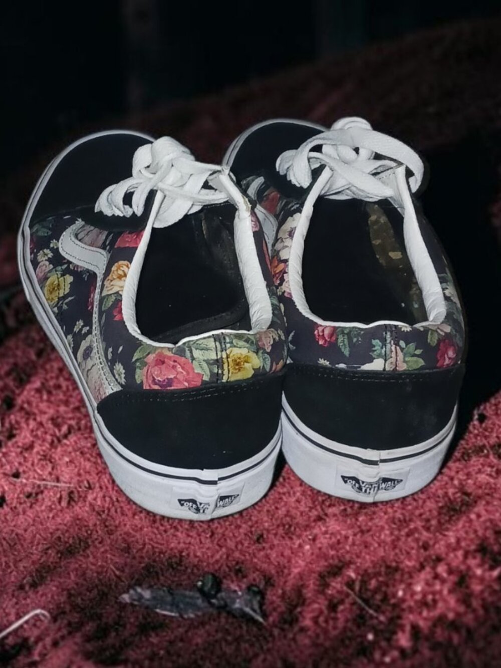 Vans Old Skool Floral Print Sneakers Black Multi-Color Women's 10 Men's 8.5 - Picture 3 of 5